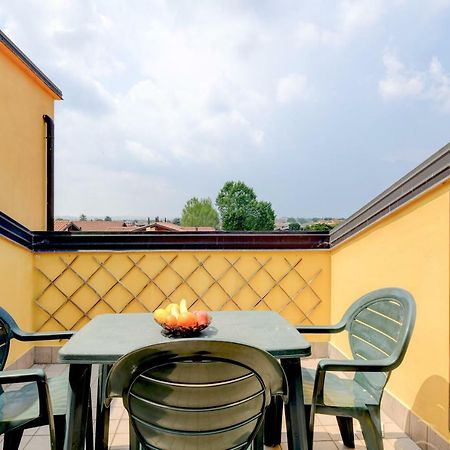 Sarno Apartments Caravaggio Sirmione Luaran gambar