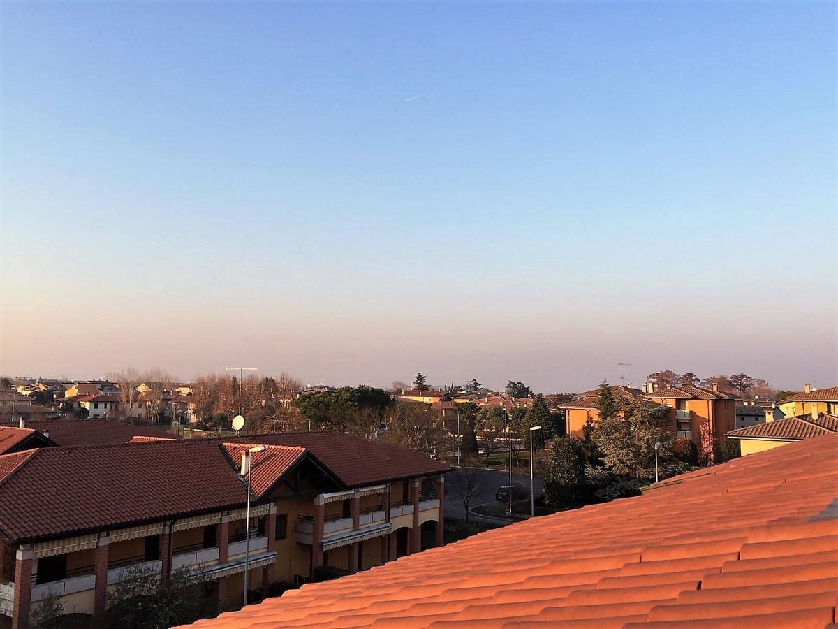 Sarno Apartments Caravaggio Sirmione Luaran gambar