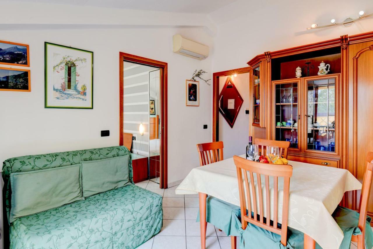 Sarno Apartments Caravaggio Sirmione Luaran gambar