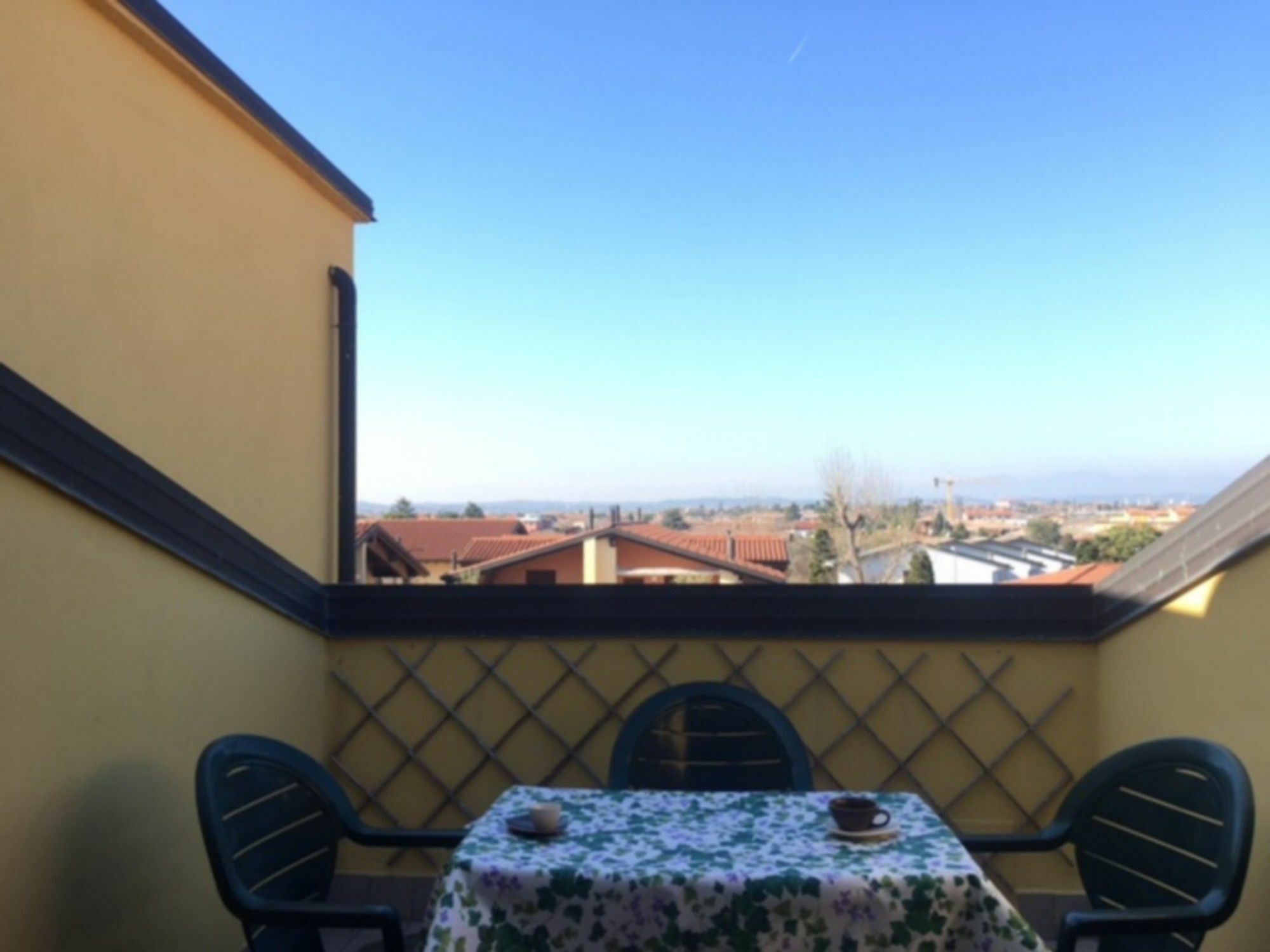 Sarno Apartments Caravaggio Sirmione Luaran gambar